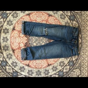 Levi’s boyfriend jeans